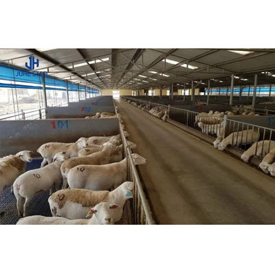 Q235 Q355 재료 돼지 농장 가옥 굽기 가공 및 프레임 부분을위한 철강 구조